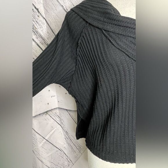 Free People Wildcat Cowl Neck Waffle Knit Thermal Pullover Sweater Black XS - Picture 4 of 7